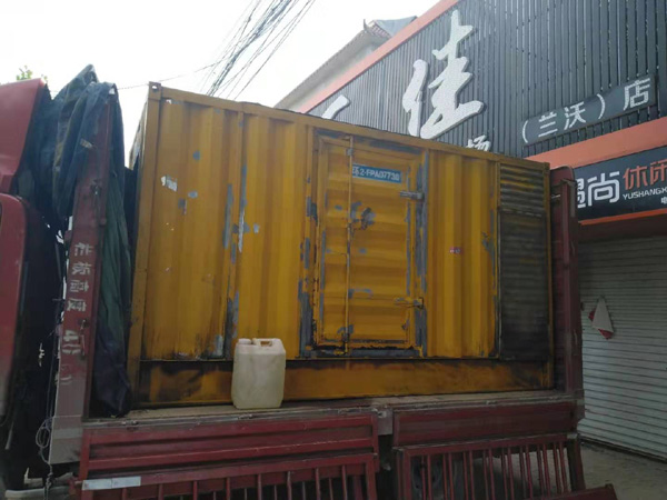 囊谦发电机组功率与使用时间之间的关系