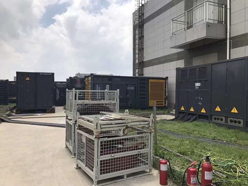 囊谦除了定期检查，还有哪些方法可以及时发现接触式转速表探头的磨损？